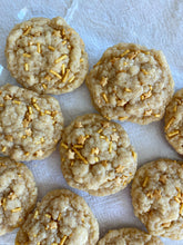 Load image into Gallery viewer, Champagne Poppi
